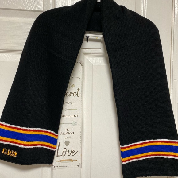 Ebtek VTG Eddie Bauer Scarf One Size Fits Black  Striped - Picture 4 of 8